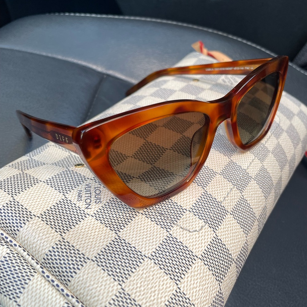 DIFF Camila sunglasses